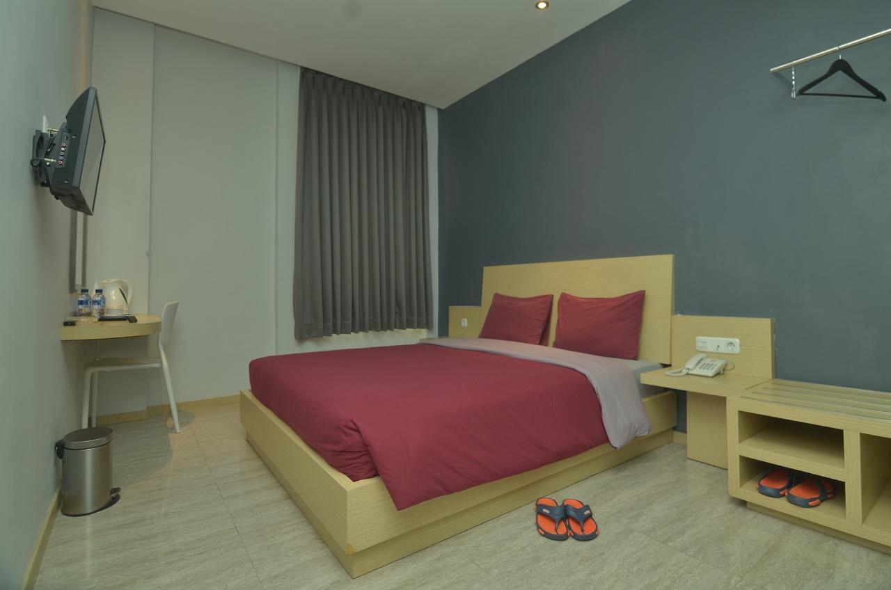 Octopuss Wellness Hotel & Spa Jambi Bagian luar foto